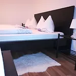 Isas Apartment